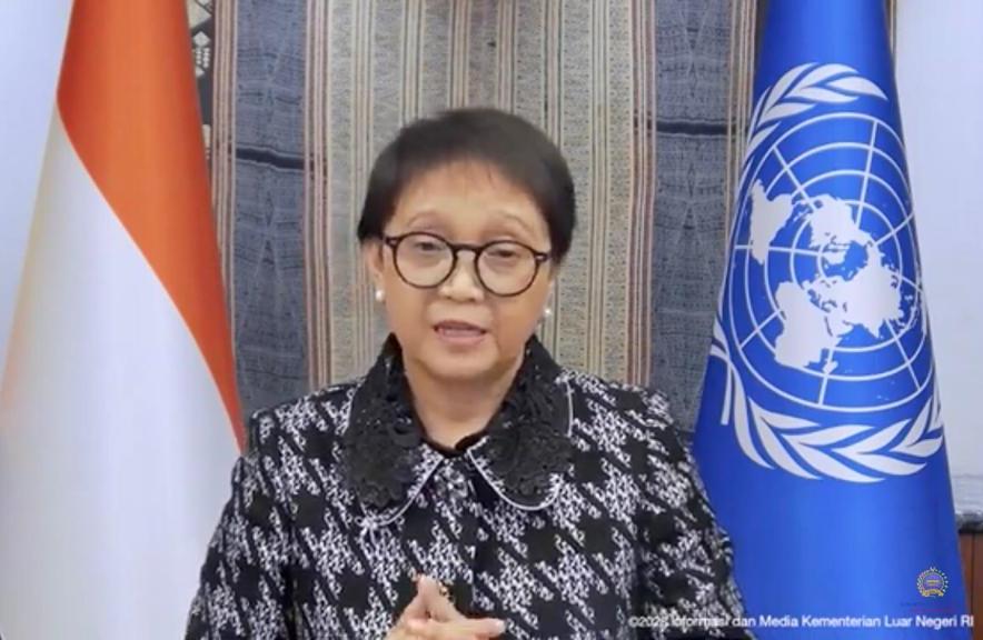 Menlu RI Retno L Marsudi menyampaikan pernyataan seusai mengikuti debat di DK PBB tentang dukungan Indonesia untuk Palestina. (YouTube MoFA)