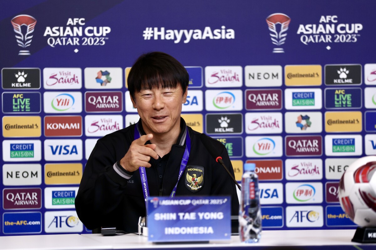 Pelatih Timnas Indonesia Shin Tae-yong menyebut Skuad Garuda siap memberi kejutan kepada Irak pada laga perdana Grup D Piala Asia 2023, Senin (15/01/2024) (Foto: PSSI.org) 