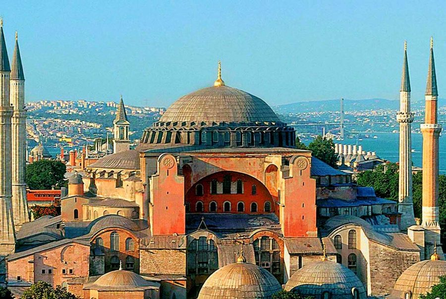 Ilustrasi: Arsitektur Masjid Hagia Sophia di Kota Istanbul, Turki. (Foto: hagiasophia.com)