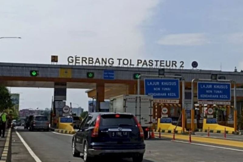 Gerbang Tol Pasteur di Kota Bandung, Jawa Barat. (Foto: bandung.go.id)