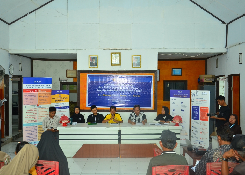 Organisasi IOM menggelar acara Sosialisasi Migrasi Aman dan Risiko Penyelundupan Migran bagi Nelayan dan Masyarakat Pesisir di Pulau Pasi Gusung, Kepulauan Selayar, Sulawesi Selatan (Foto: Istimewa)
